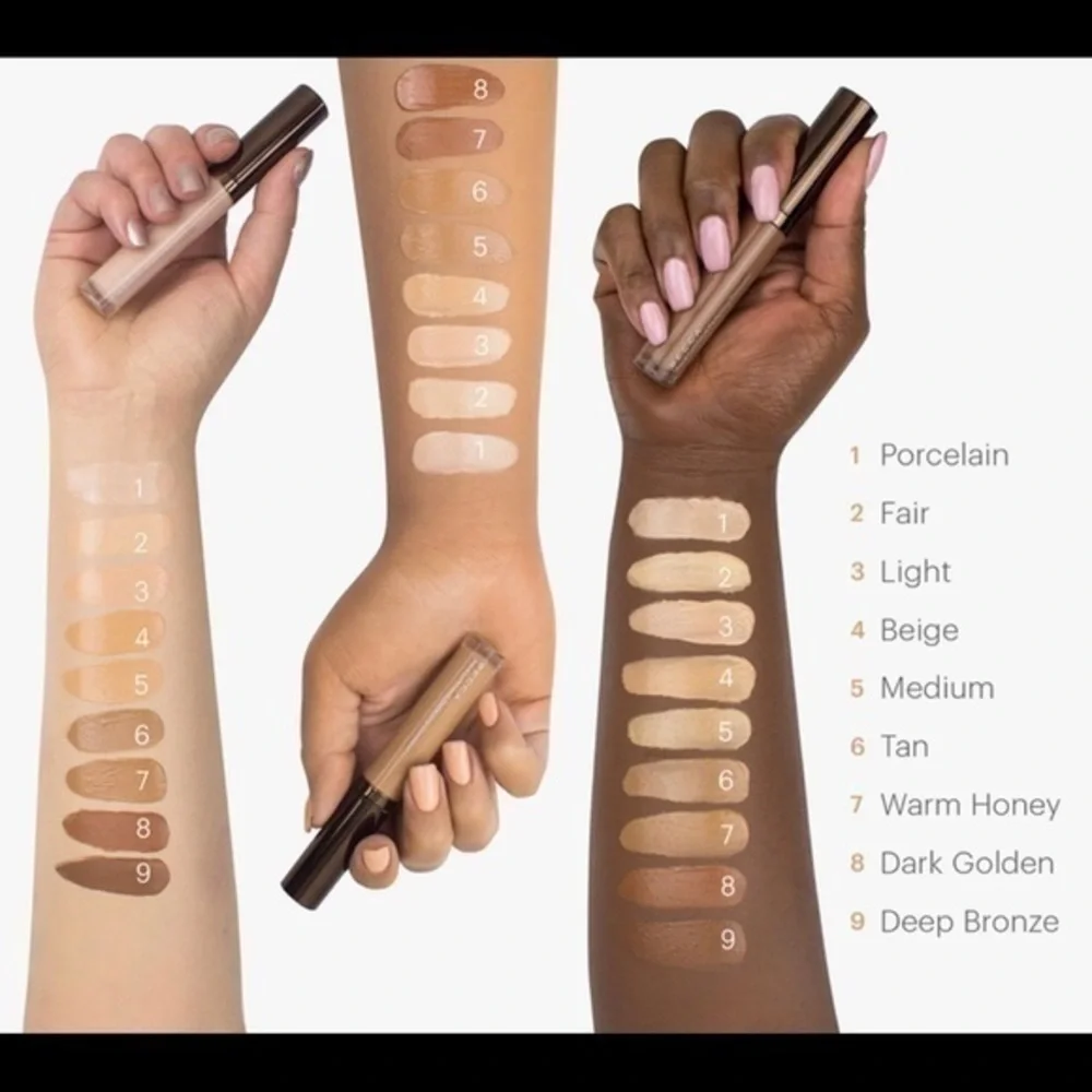Becca Aqua Luminous Perfecting Foundation